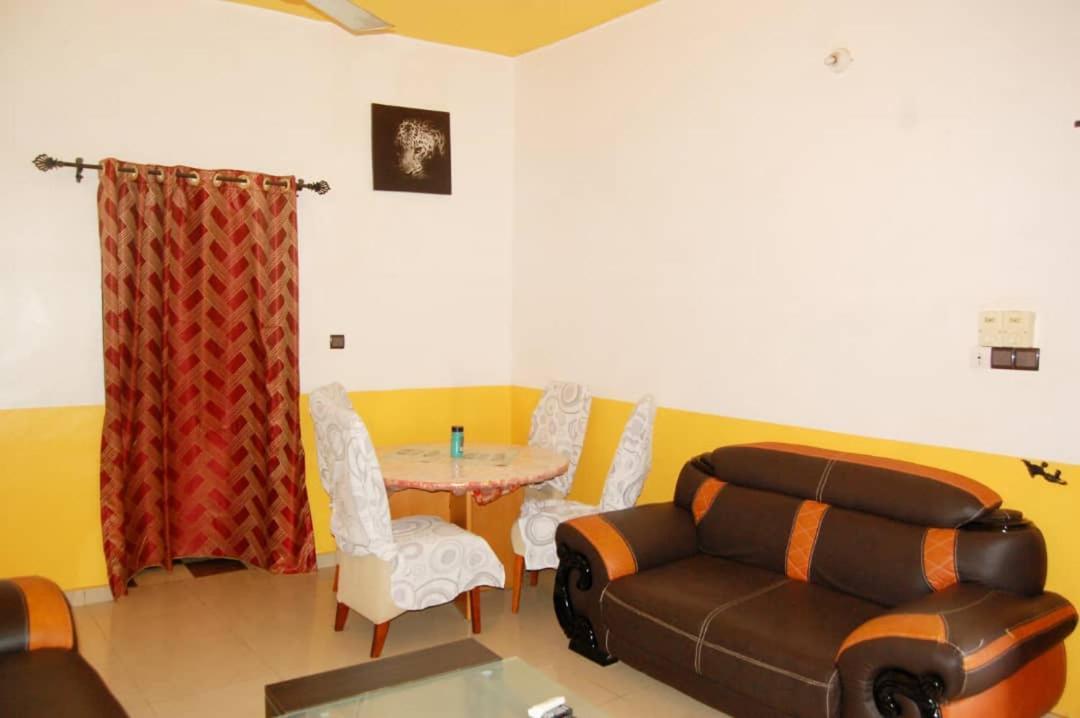 Residences Aske Abomey-Calavi Dış mekan fotoğraf